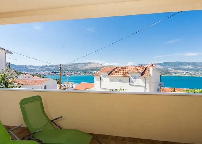 Apartment Bluesky Trogir
