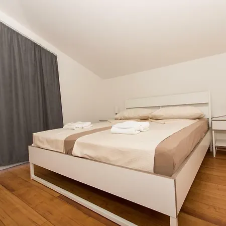 Bluesky Apartament Trogir