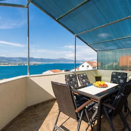 Bluesky Apartament *